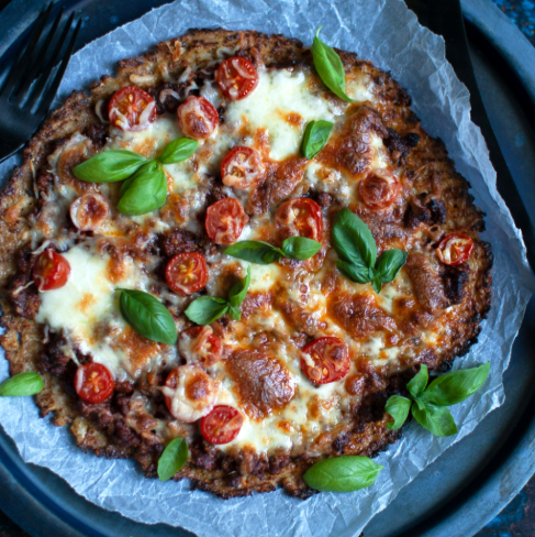 BEEF BOLOGNAISE PIZZA
